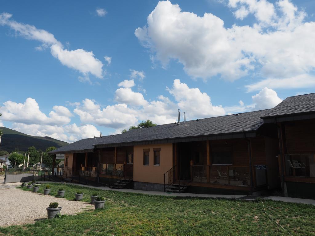 Planet Ancares Villa Candín Екстериор снимка