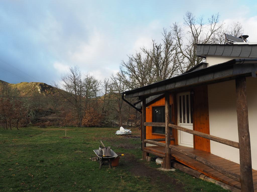 Planet Ancares Villa Candín Екстериор снимка